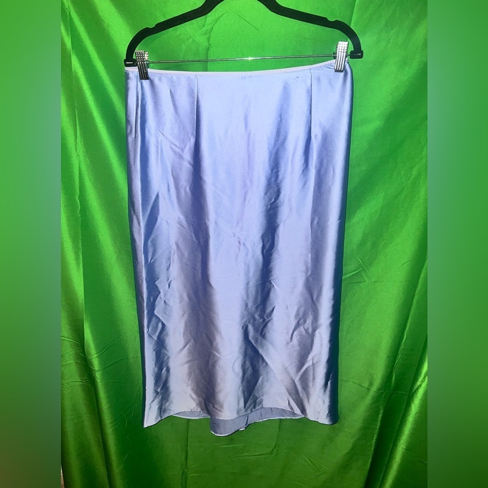 NWT Light Blue Vince Satin HiLow MIDI Skirt size 8- Flaw